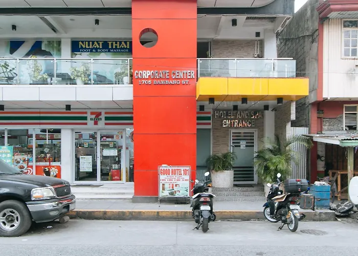ホテル Reddoorz Near Bambang Station