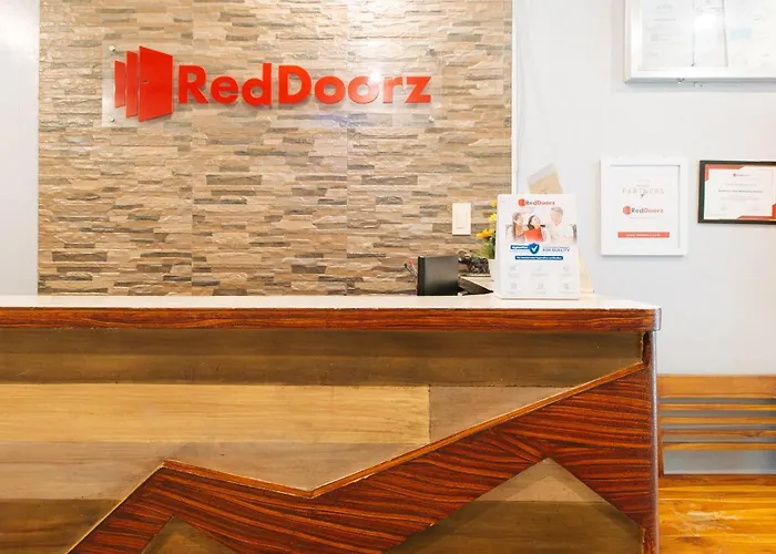 ホテル Reddoorz Near Bambang Station マニラ市