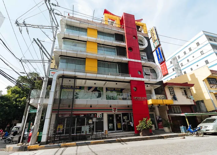 Reddoorz Near Bambang Station ホテル