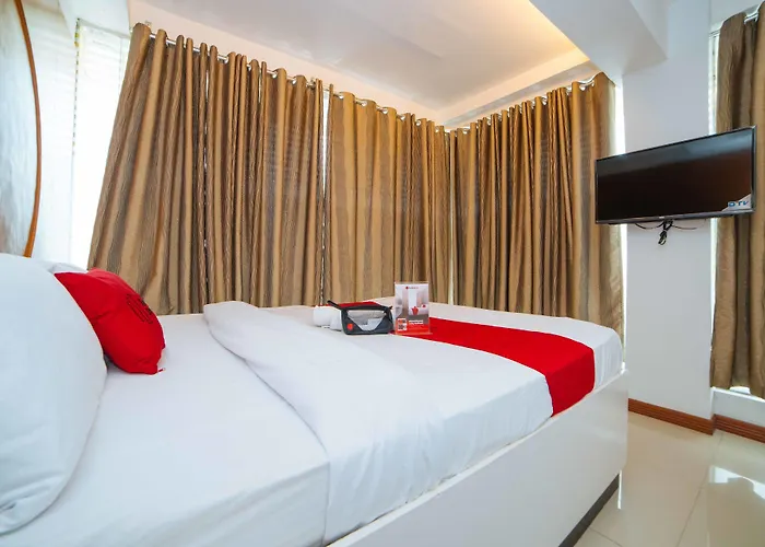 ホテル Reddoorz Near Bambang Station